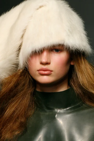 Look 4
